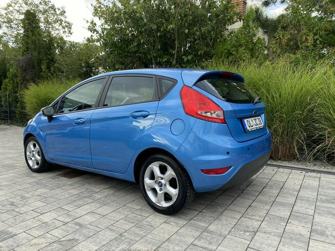 Ford Fiesta jak nowa !!! Niski oryginalny przebieg !!! Poznań - zdjęcie 3