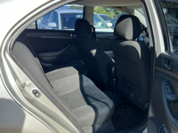 Toyota Avensis 1,8 Benzyna+Gaz 2005r. Tanio-Zamiana! Warszawa - zdjęcie 8