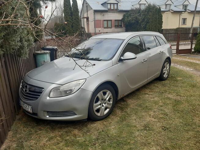 Opel Insignia kombi 2011 2,0 CDTI uszkodzony silnik Białystok - zdjęcie 2