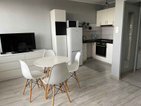 1pok, 27met, okolice Strzegomskiej BALKON/WINDA (Wrocław)