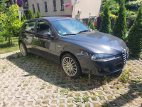 Syndyk sprzeda Alfa Romeo 147 Kraków - zdjęcie 7