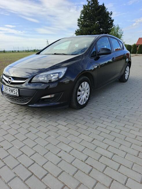 Ładny Opel Astra niski przebieg Brodnica - zdjęcie 6