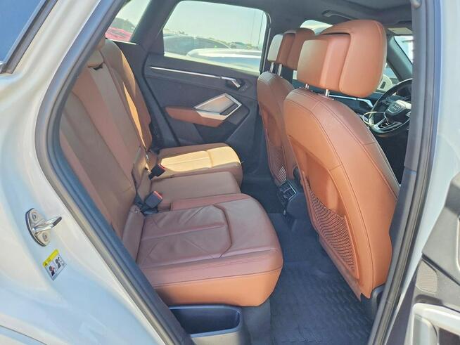Audi Q3 PREMIUM PLUS / S-Line / niski przebieg Cieszyn - zdjęcie 10