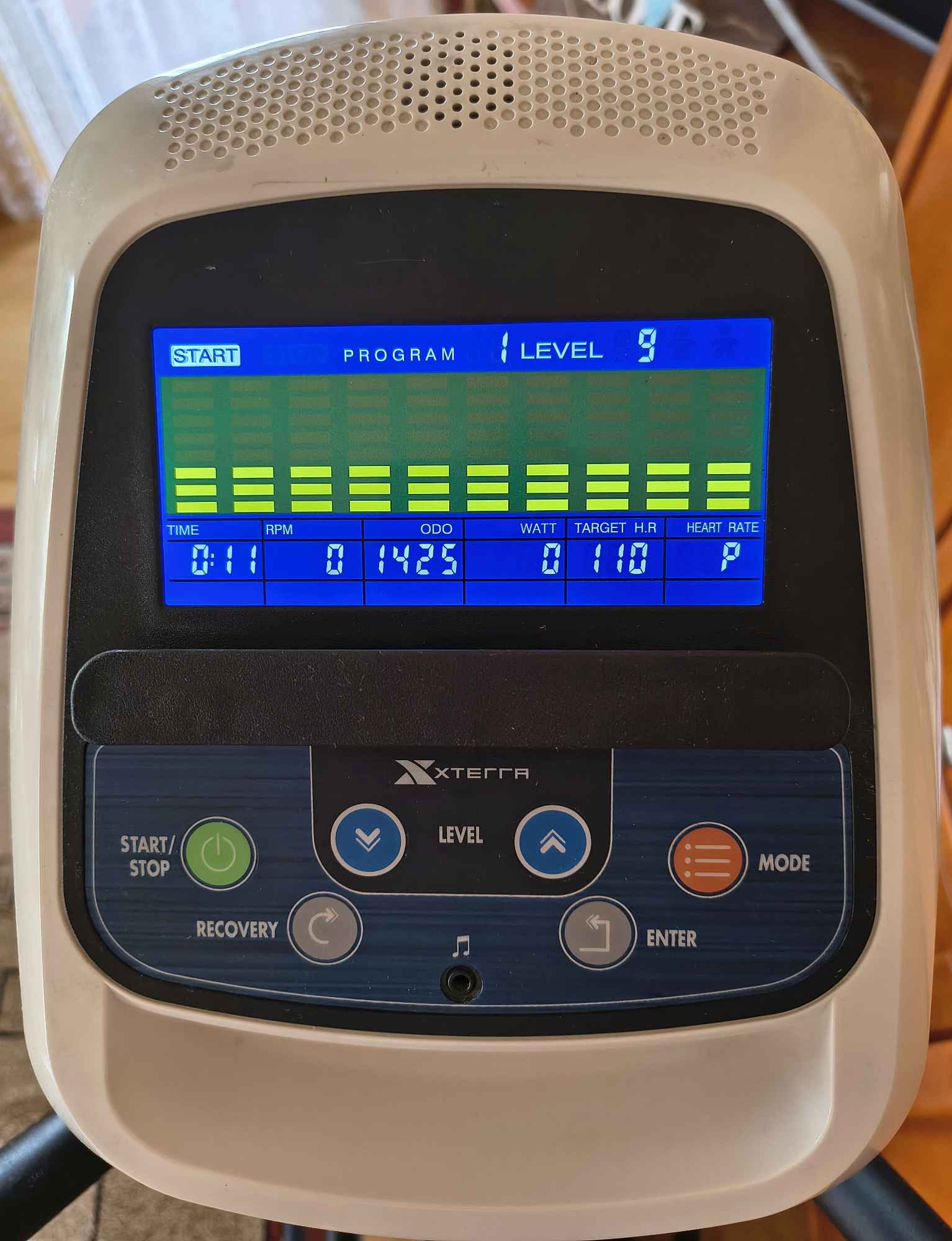Orbitrek, trenażer eliptyczny XTERRA FS3.5 Fabryczna - zdjęcie 8