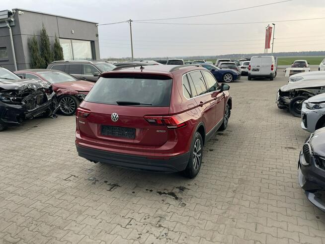 Volkswagen Tiguan 4Motion Klimatronik Aktywny tempomat Gliwice - zdjęcie 4