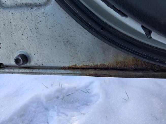 Toyota Yaris Tarnowskie Góry - zdjęcie 4