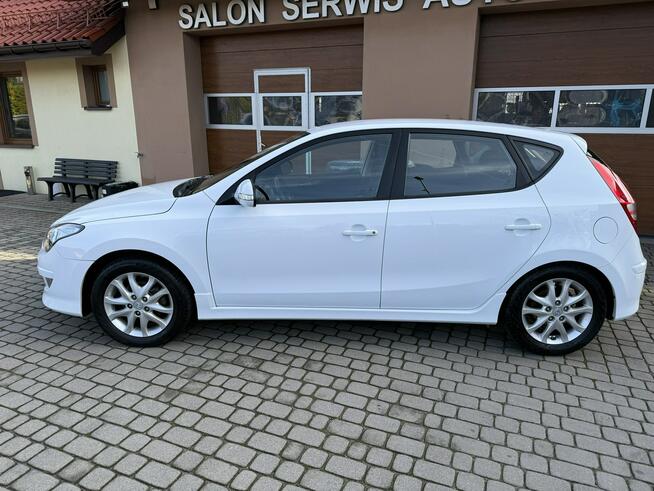 Hyundai i30 Rej.03.2011  1,4 109KM  LPG  Klimatronik Orzech - zdjęcie 10
