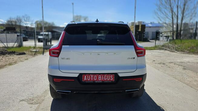 Volvo XC 40 biała perła  R design Lębork - zdjęcie 7