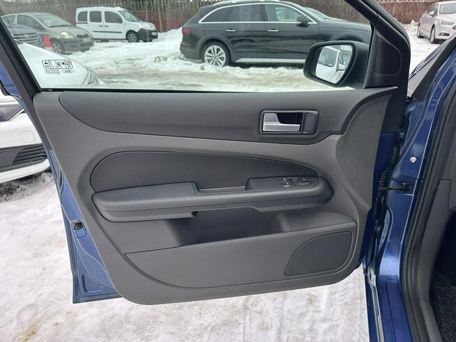 Ford Focus 1.6 benzyna 100KM/Nowe sprzęgło + olej/Zamiana/Kredyt Warszawa - zdjęcie 10