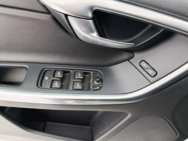 Volvo XC 60 Ksenon navi Ocean Race Otwock - zdjęcie 11