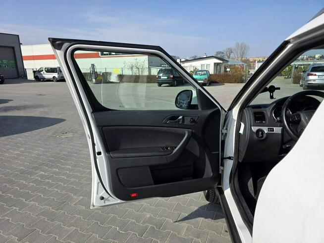 Škoda Yeti 1.2 TSI 105 koni DSG Nawigacja Klimatyzacja możliwa ZAMIANA Rawa Mazowiecka - zdjęcie 11