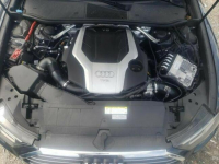 Audi A6 2019, 3.0L, 4x4, od ubezpieczalni Sulejówek - zdjęcie 9