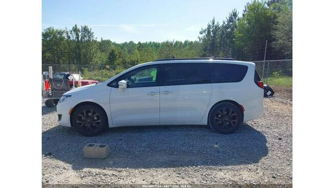 Chrysler Pacifica / LIMITED wersja S / automat / niski przebieg Tarnów - zdjęcie 5