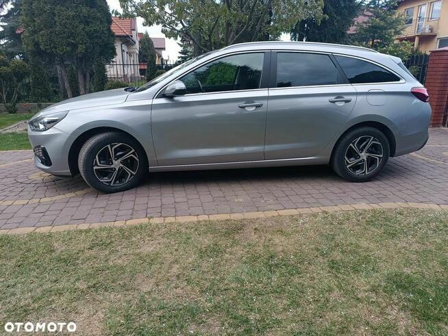 Hyundai i30 1.6 D Comfort Płock - zdjęcie 3
