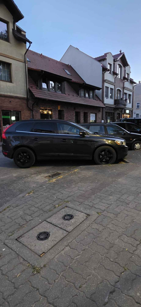 Volvo XC60 2010r Człuchów - zdjęcie 3