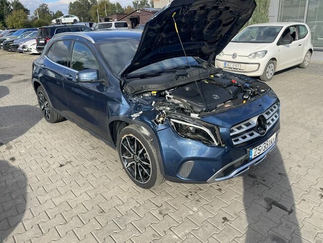 Mercedes GLA 200 Salon PL_Urban Automat 4Matic Kamera Skóra Pamięć Gliwice - zdjęcie 3