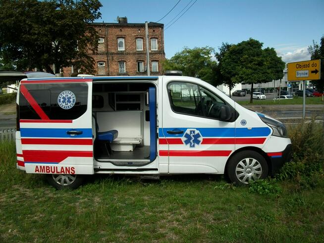 Renault Trafic Sanitarny Katowice - zdjęcie 2