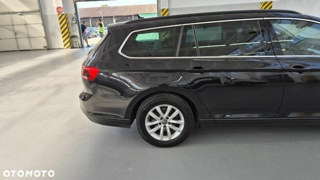 Volkswagen Passat 2.0 TDI EVO Business Płock - zdjęcie 6
