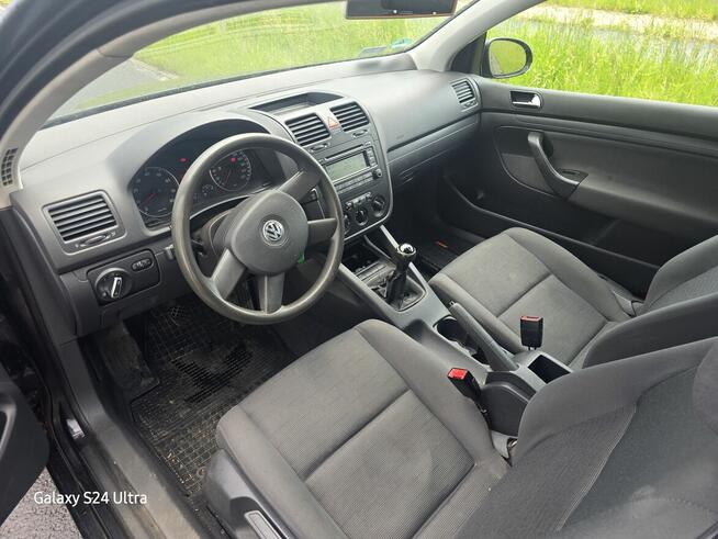 Golf 5 w benzynie Nakło nad Notecią - zdjęcie 11