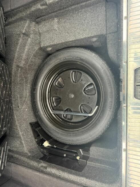 Samochód Bielsko-Biała - zdjęcie 8