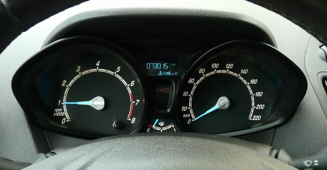 Ford Transit Courier Kluczbork - zdjęcie 10