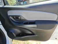Sprzedam Toyota Yaris Ursynów - zdjęcie 4