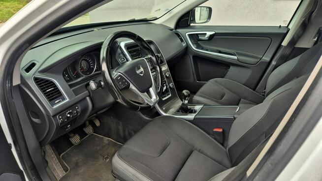Volvo XC 60 2.0 D3 140KM Lifting Grzane Fotele Alufelgi MOMENTUM Świętoszówka - zdjęcie 12