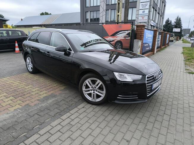 Audi A4 2.0 TDi 150KM Klimatronic Virtual Automat Łuków - zdjęcie 2