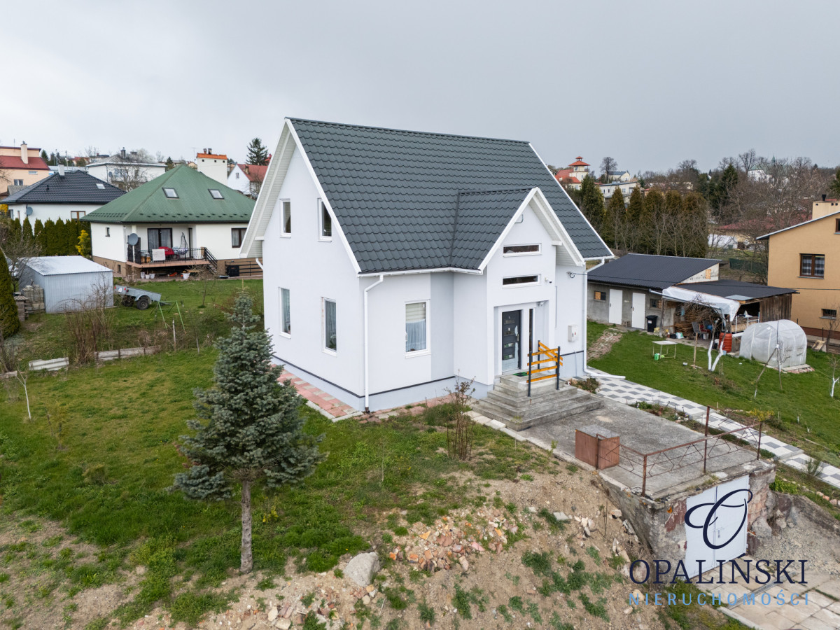 Dom po kapitalnym remoncie | działka 11 ar Pruchnik - zdjęcie 2