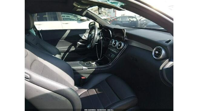 Mercedes C 300 / 2.0 258KM / niski przebieg / automat / Tarnów - zdjęcie 10