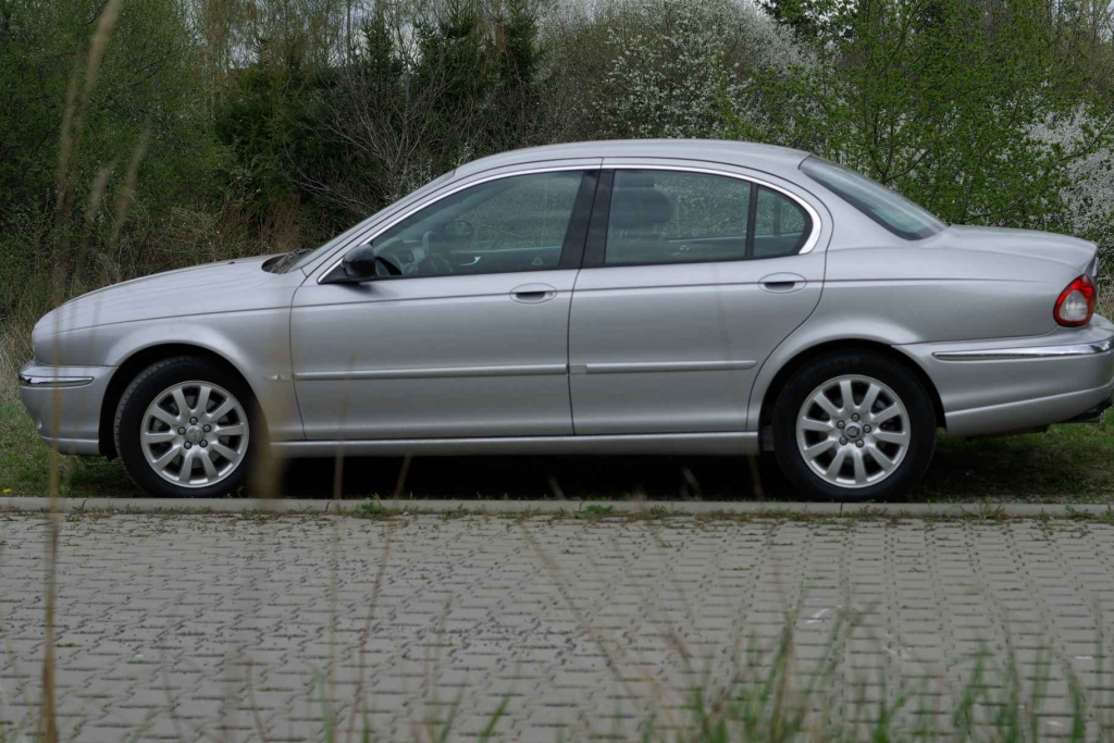 Jaguar X-Type 2.5 V6 4x4 - 2001, 150 tkm, 196 KM, Benzyna - 13000 zł Wełnica - zdjęcie 1