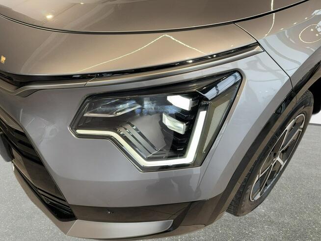 Kia Niro VAT 23% 1.6GDI HEV 105KM automat 2022/2023 r., salon PL Myślenice - zdjęcie 9