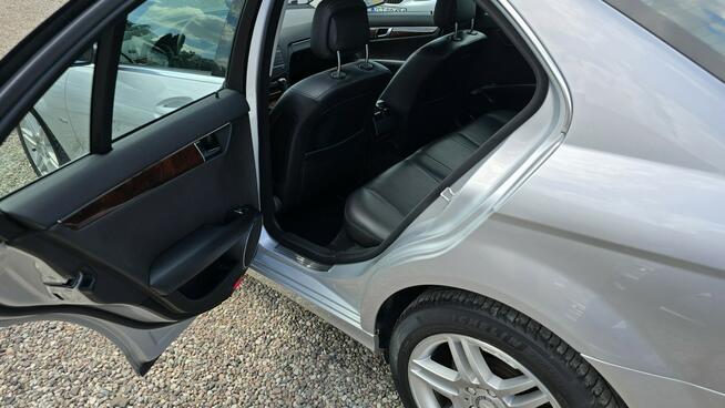 Mercedes C 320 skóry, navi, kamera Zieleniewo - zdjęcie 10