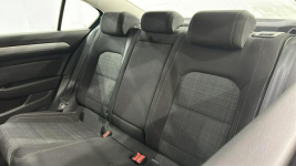 Volkswagen Passat 1.5 TSI EVO Bussines DSG sedan Warszawa - zdjęcie 12