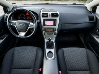 Toyota Avensis Sadlno - zdjęcie 10