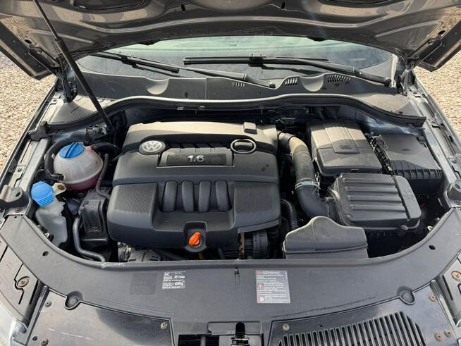 Vw Passat B6 1,6 mpi 102 ps Ładny Sprawny Sprowadzony Szerominek - zdjęcie 2