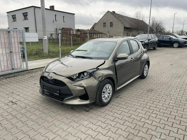 Toyota Yaris Klimatyzacja Kamera cofania Podgrzewanie Gliwice - zdjęcie 5