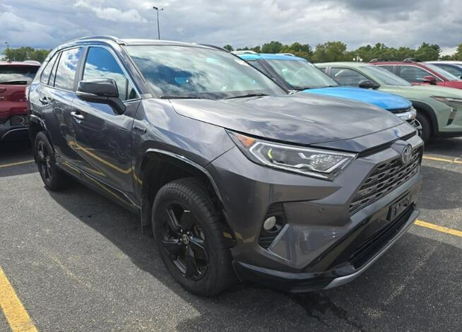 Toyota RAV-4 Bogata wersja wyposażenia / AWD / Hybryda Warszawa - zdjęcie 1