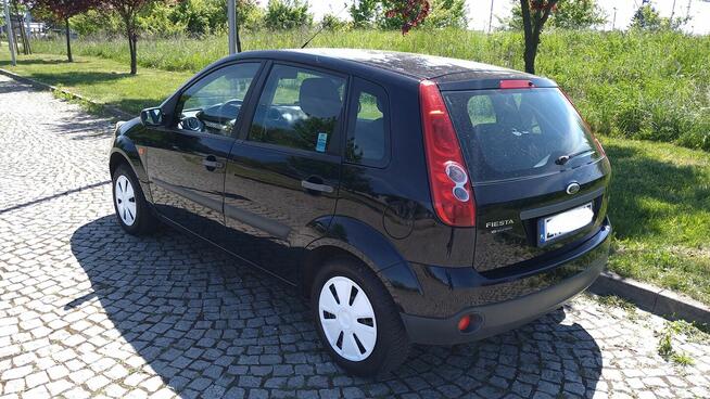 ford fiesta 2007r 1.3 benzyna Salon Polska Szczecin - zdjęcie 4