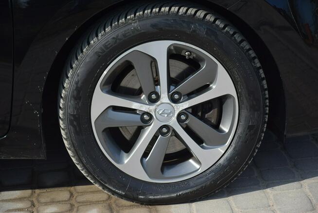 Hyundai i30 1.6D Navi/ Kamera/ 2015r/ Sprowadzony/ Opłacony Majdan Sieniawski - zdjęcie 10