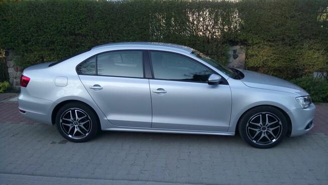 Volkswagen Jetta A6 1.6 Toruń - zdjęcie 10