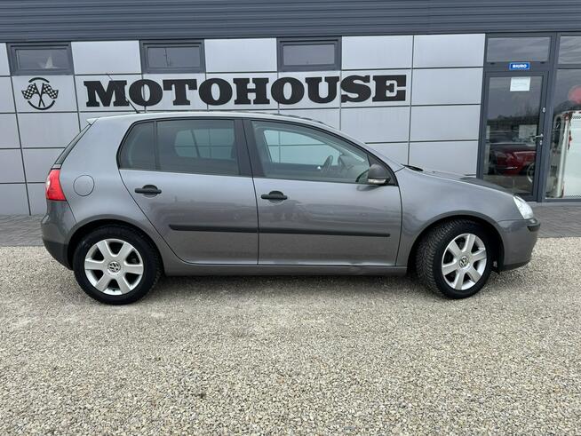 Volkswagen Golf 1,6 MPI Chełm Śląski - zdjęcie 2