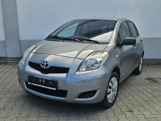 Toyota Yaris Bezwypadkowa Org szyby Zapraszam Rybnik - zdjęcie 1