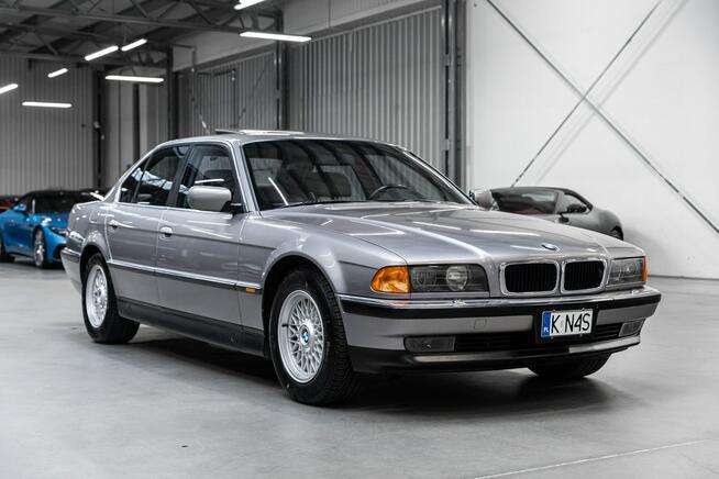 BMW 740 Oryginał. Bezwypadkowa. Niski przebieg. Węgrzce - zdjęcie 5