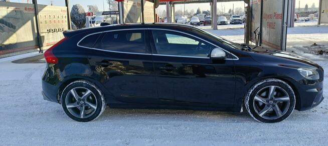 Volvo V40 2.0 D3 150 KM R-Desing Navi Skóra  Full Opcja Płock - zdjęcie 5