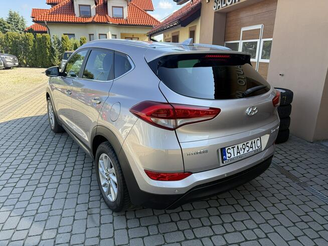 Hyundai Tucson 1,7 CRDi 116KM  Klimatronik  Kamera  Navi Orzech - zdjęcie 9