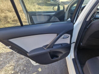 Toyota Avensisa 1.8 benzyna/lpg Grodzisk Mazowiecki - zdjęcie 11