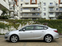 Opel Astra 1.4 Turbo, Sedan, BDB stan, Oryginalny Lakier Tarnowskie Góry - zdjęcie 4