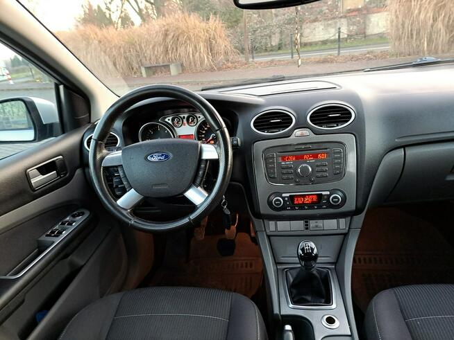 Ford Focus 1.8 TDCi 116KM 2008r. lift HB 5d climatronic TEMPOMAT 2xPDC Kampinos - zdjęcie 6