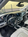 Chrysler Pacifica 7 osobowy 2018, 3.6 V6 291 koni, monitory Majków - zdjęcie 6